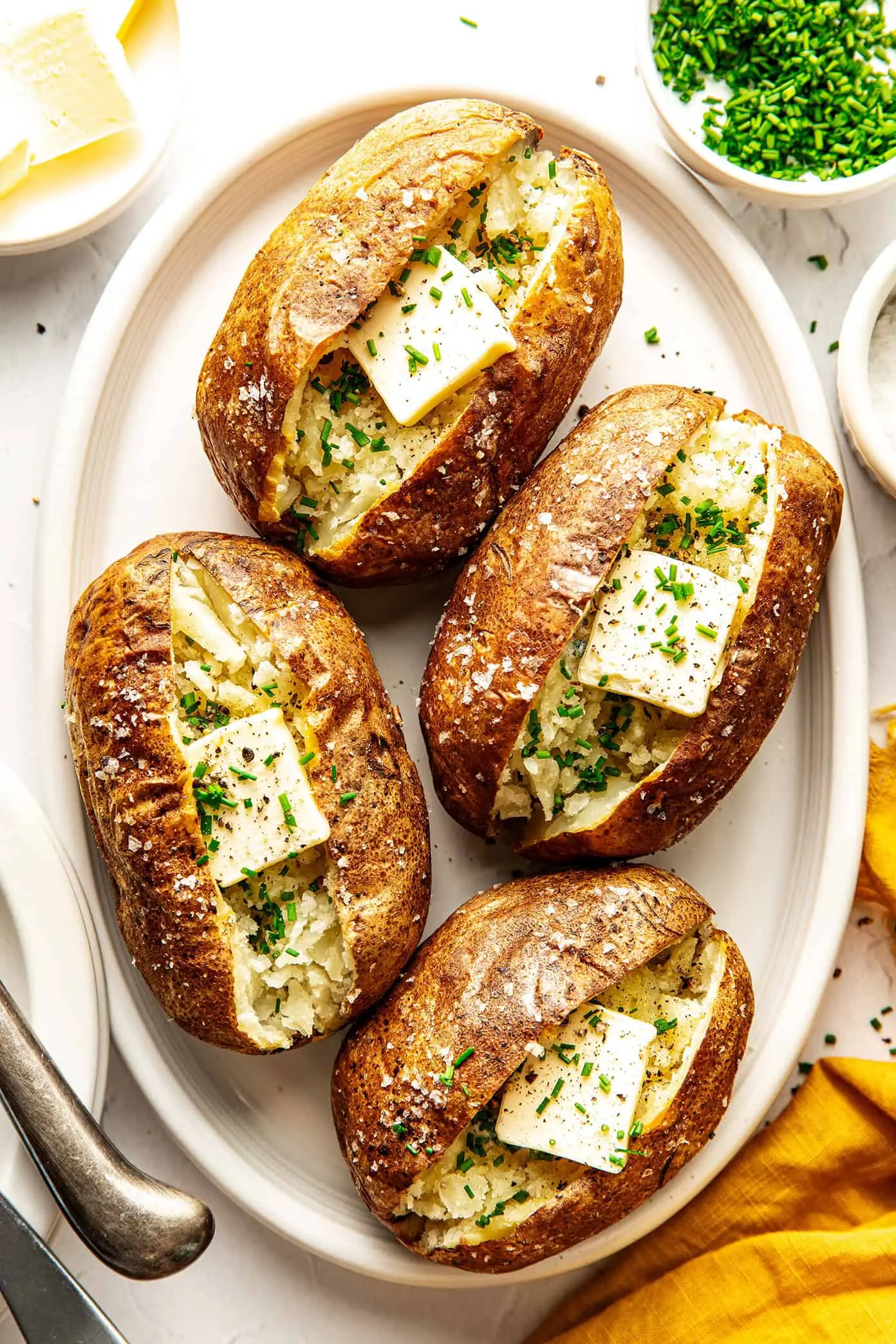 Baked Potatoes Just Got a 45-Minute Air Fryer Makeover and the Skins Are Crimin…