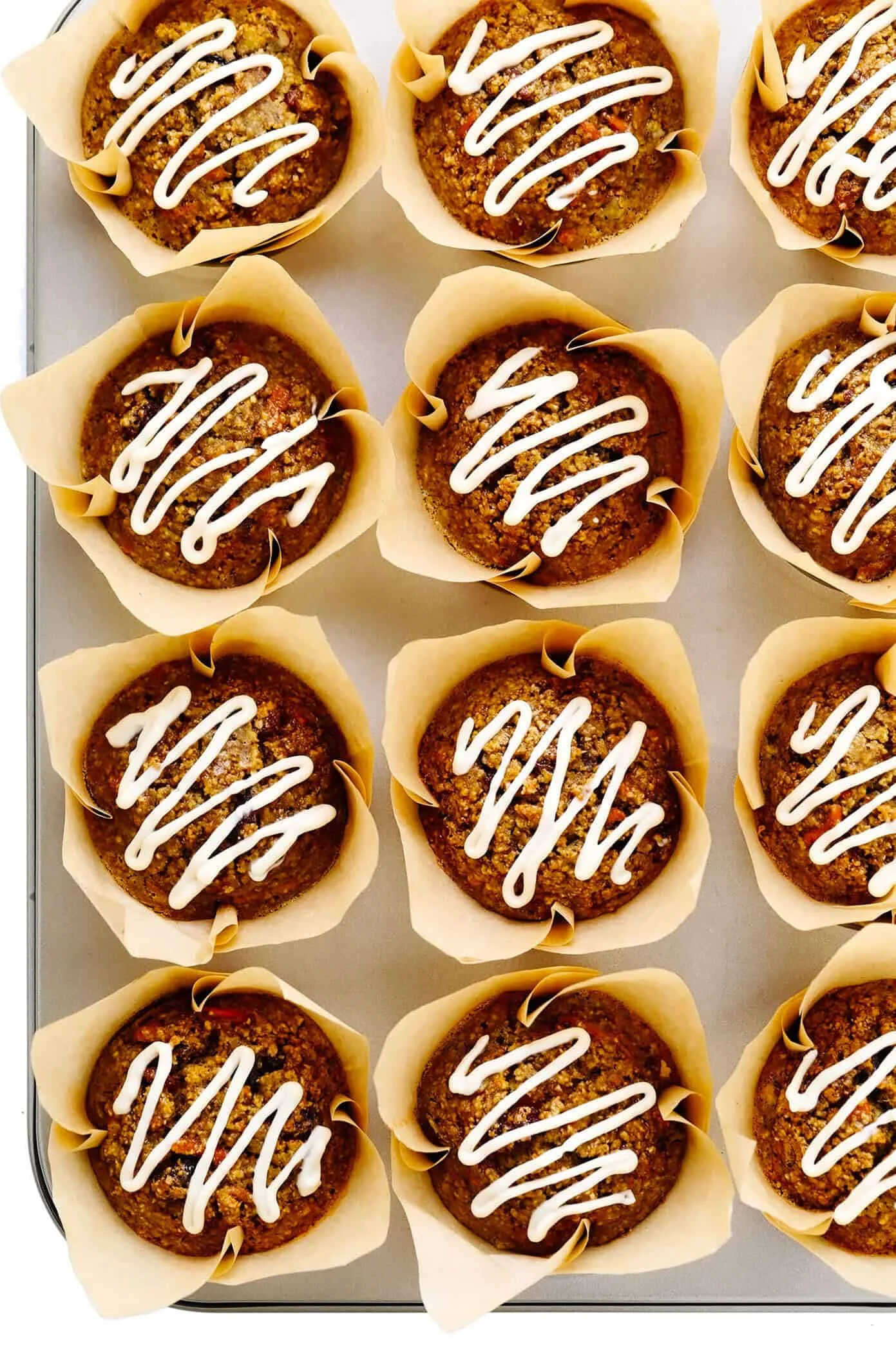 These Healthy Carrot Cake Muffins Trick Taste Buds Into Believing It's Dessert