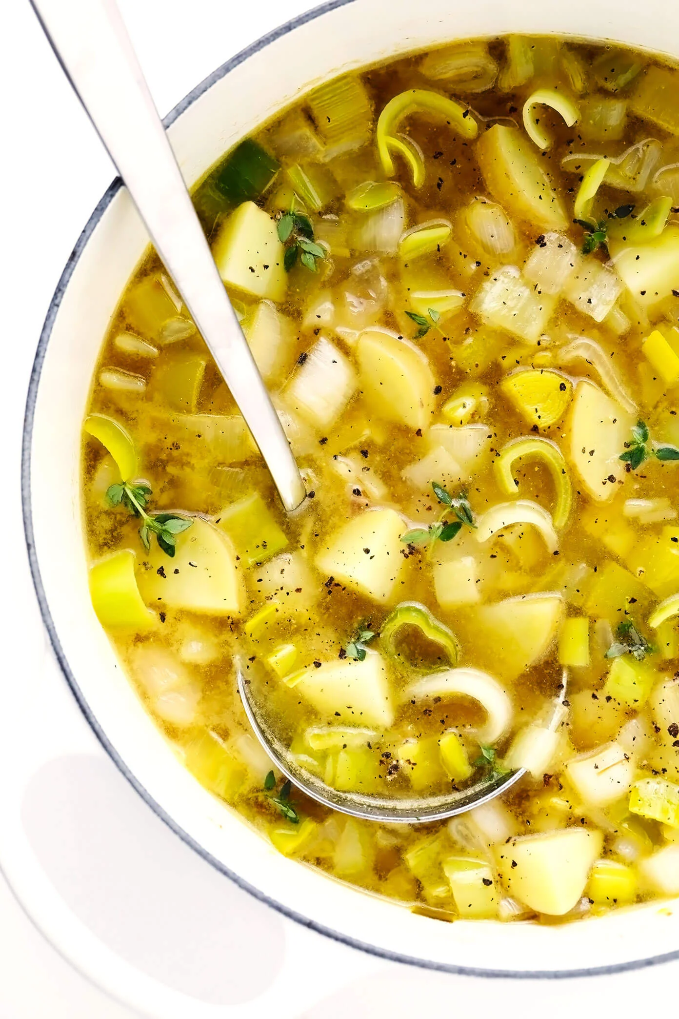 This Cream-Free Rustic Potato Leek Soup Proves Everything You Knew About Comfor…