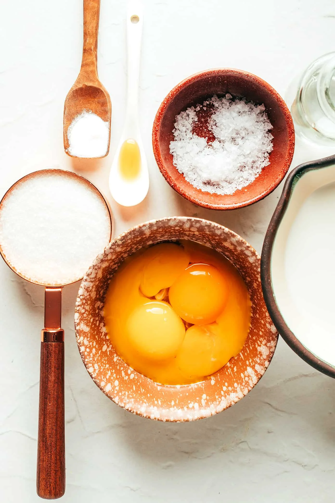 Salted Caramel Crème Brûlée: The Torch-On-Demand Dessert Taking Over Holiday Ta…